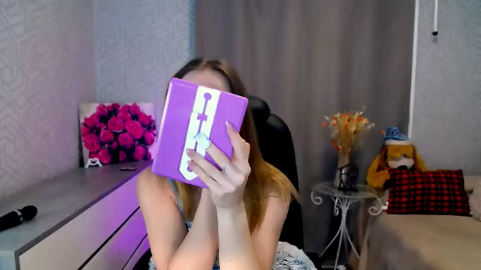 MeganNaughtyy