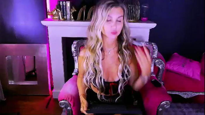 MillaVonLove