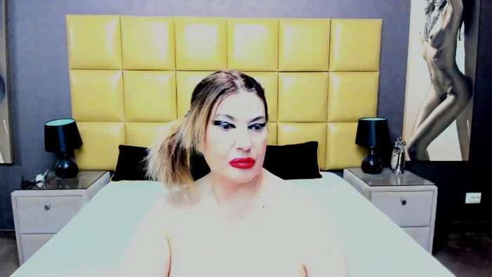 KiraLeila