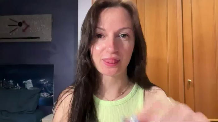 GloriaM