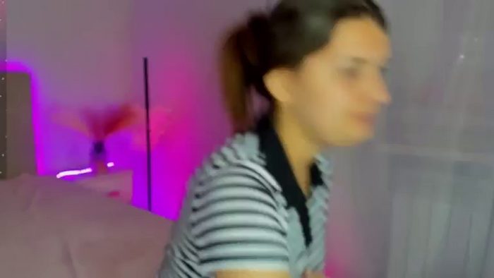 LauraLeee