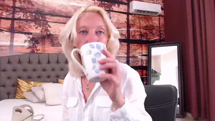 NatalieXBitton