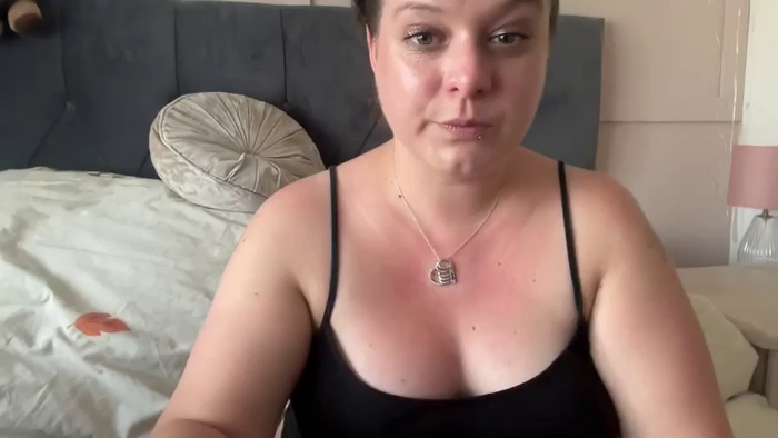 NaughtyWifeUK
