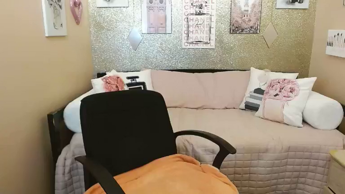 AlyssaXXX