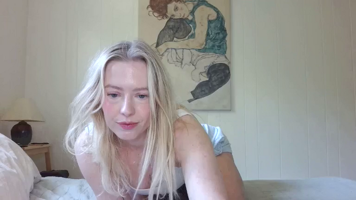 AprilValentina