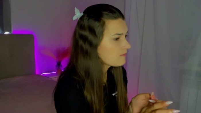 LauraLeee