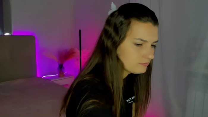 LauraLeee