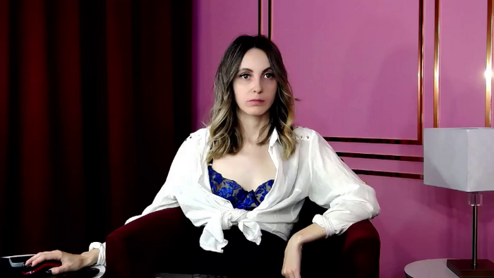 MiaWollson