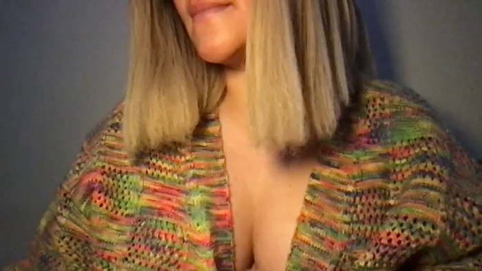 MistressLouUK
