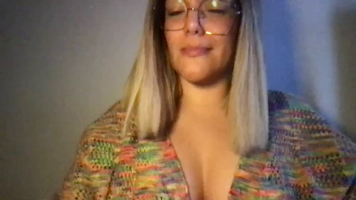 MistressLouUK