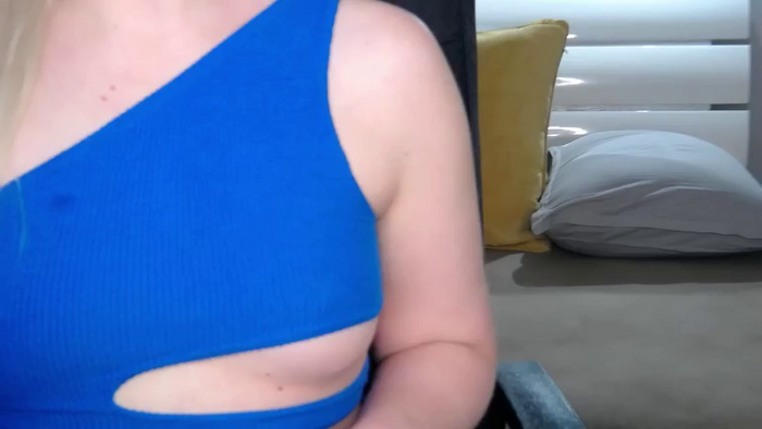 Nichole_Hill