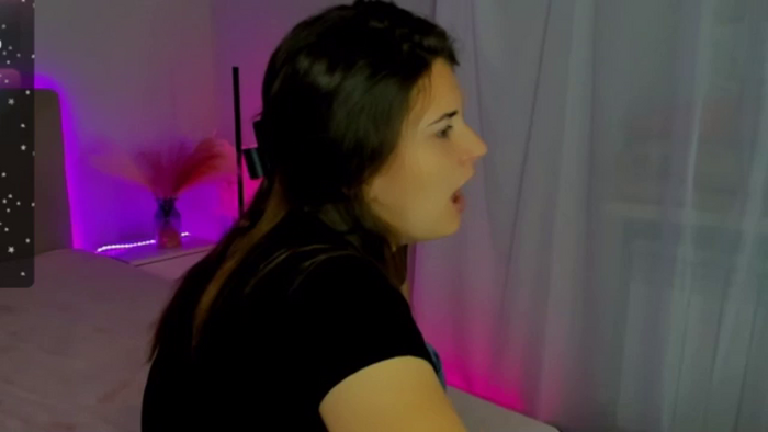 LauraLeee