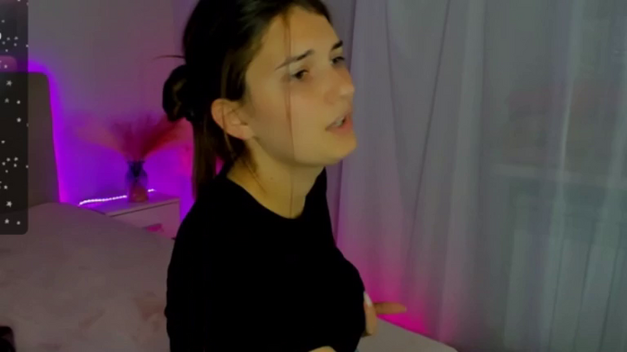 LauraLeee