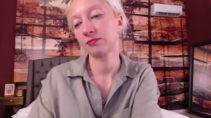NatalieXBitton