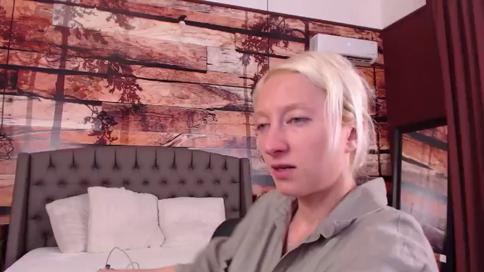 NatalieXBitton