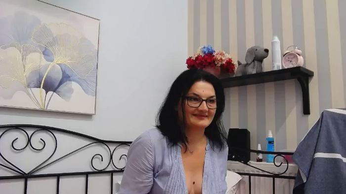 VALERIAAx