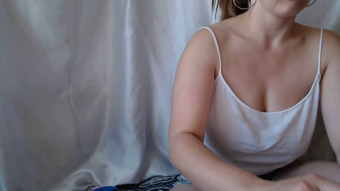BettyGirlKiss