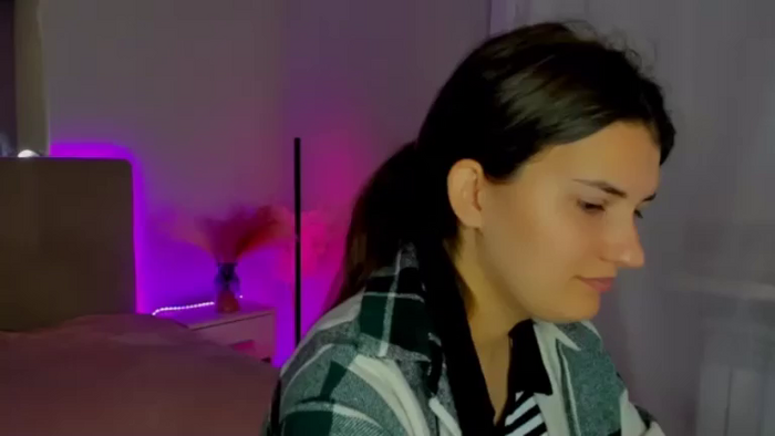 LauraLeee