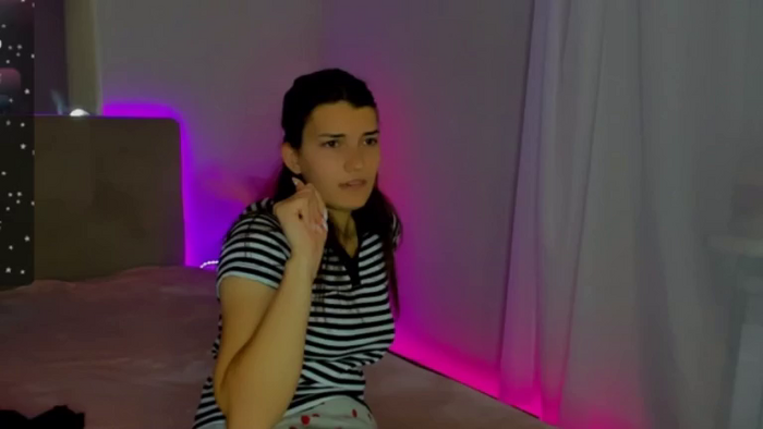 LauraLeee