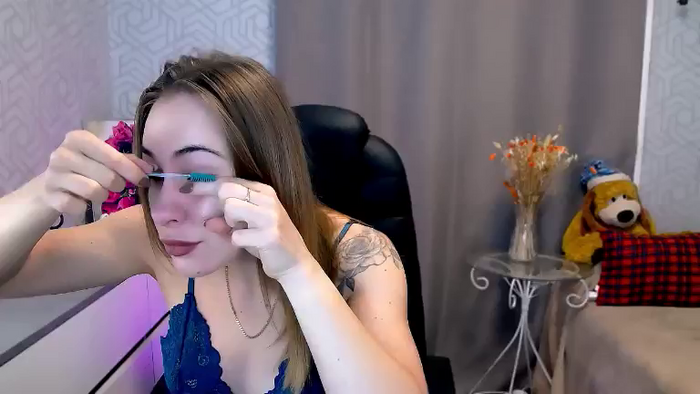 MeganNaughtyy
