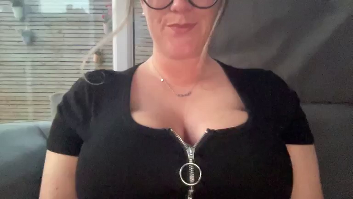TittieTia19