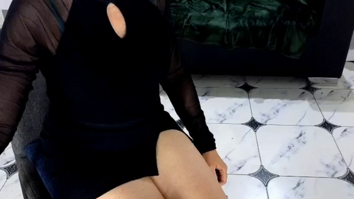 YrhotAbbyX