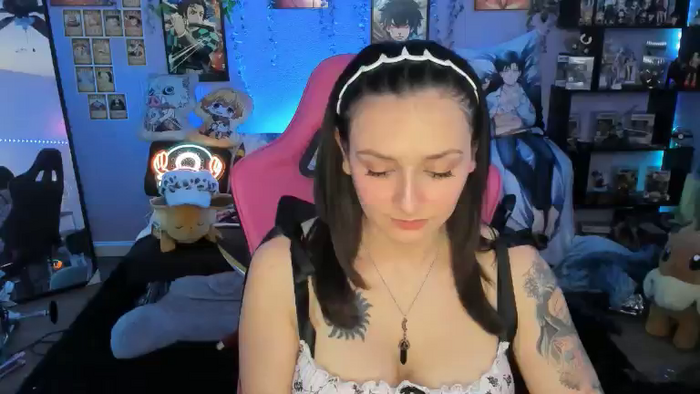 Alyx_Singer