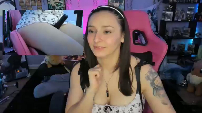 Alyx_Singer