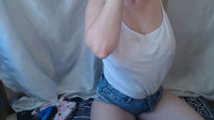 BettyGirlKiss