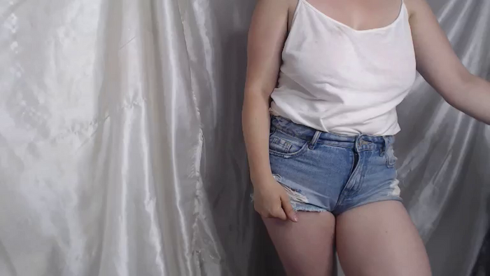 BettyGirlKiss