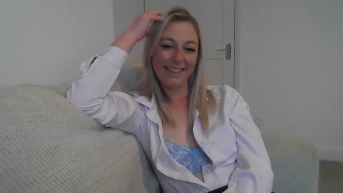 British_babe_jade