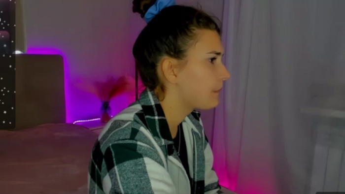 LauraLeee