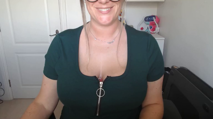 TittieTia19