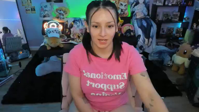 Alyx_Singer