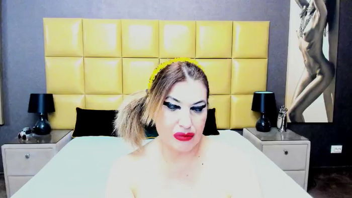 KiraLeila