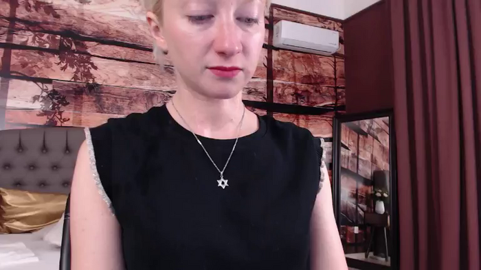 NatalieXBitton