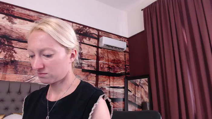 NatalieXBitton