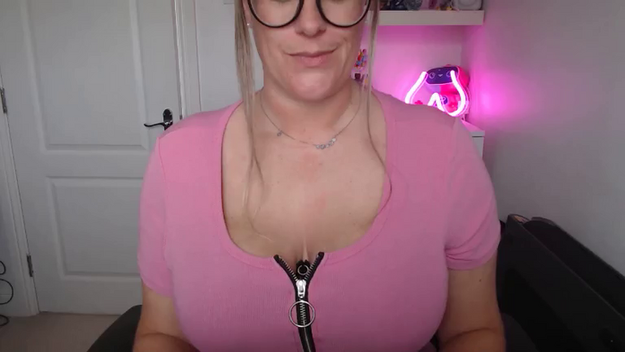 TittieTia19