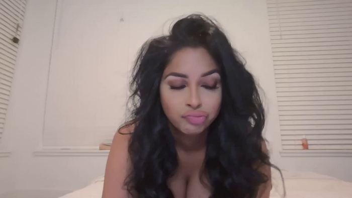 Yasmin93