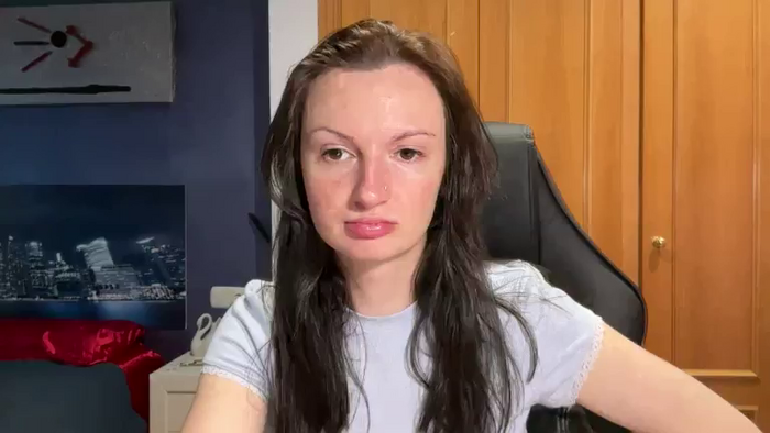 GloriaM