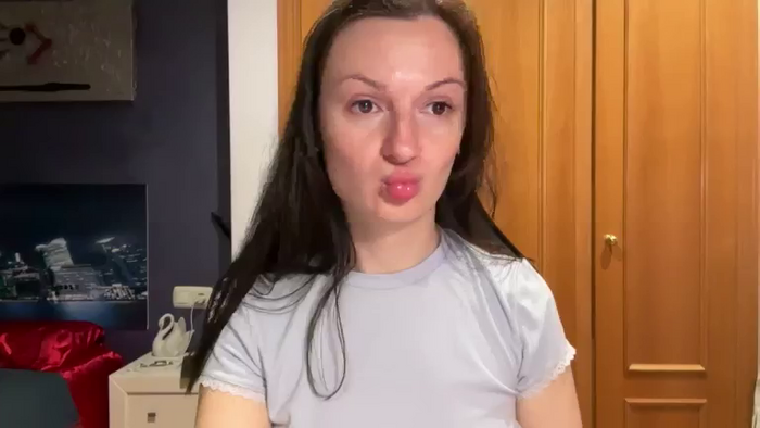 GloriaM
