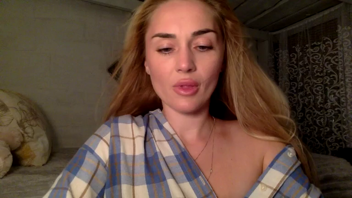 Tina_a