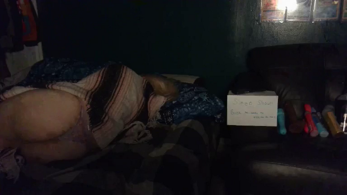 AlexMarieXOXO