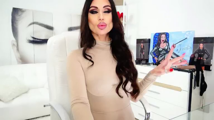GoddessHelenaHot
