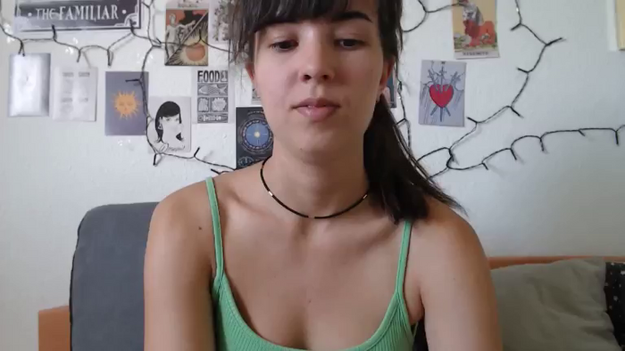 KateNextDoorr