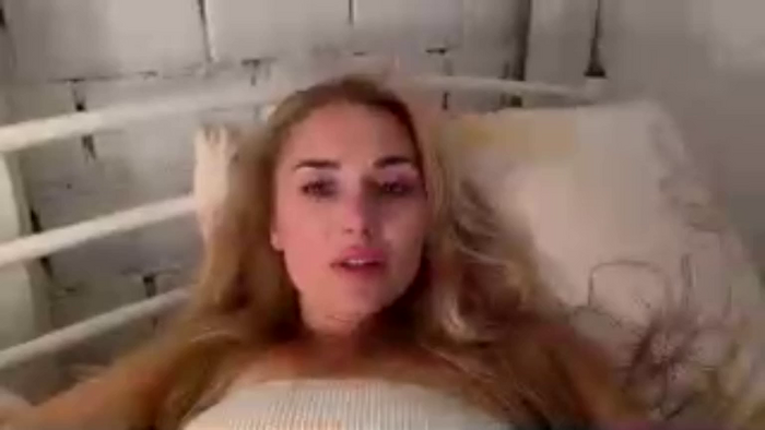 Tina_a
