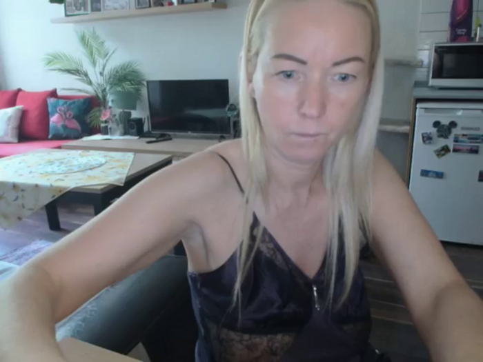xSWEET_EWAx