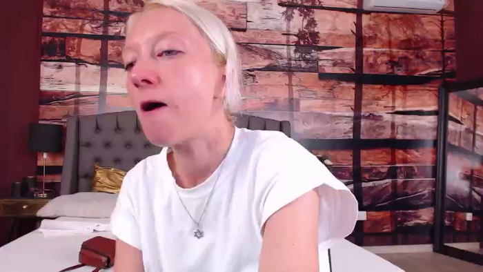 NatalieXBitton