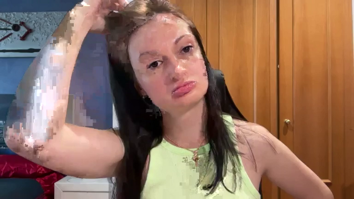 GloriaM
