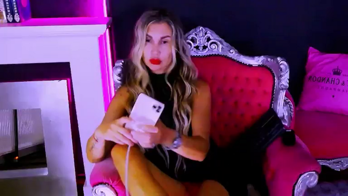 MillaVonLove